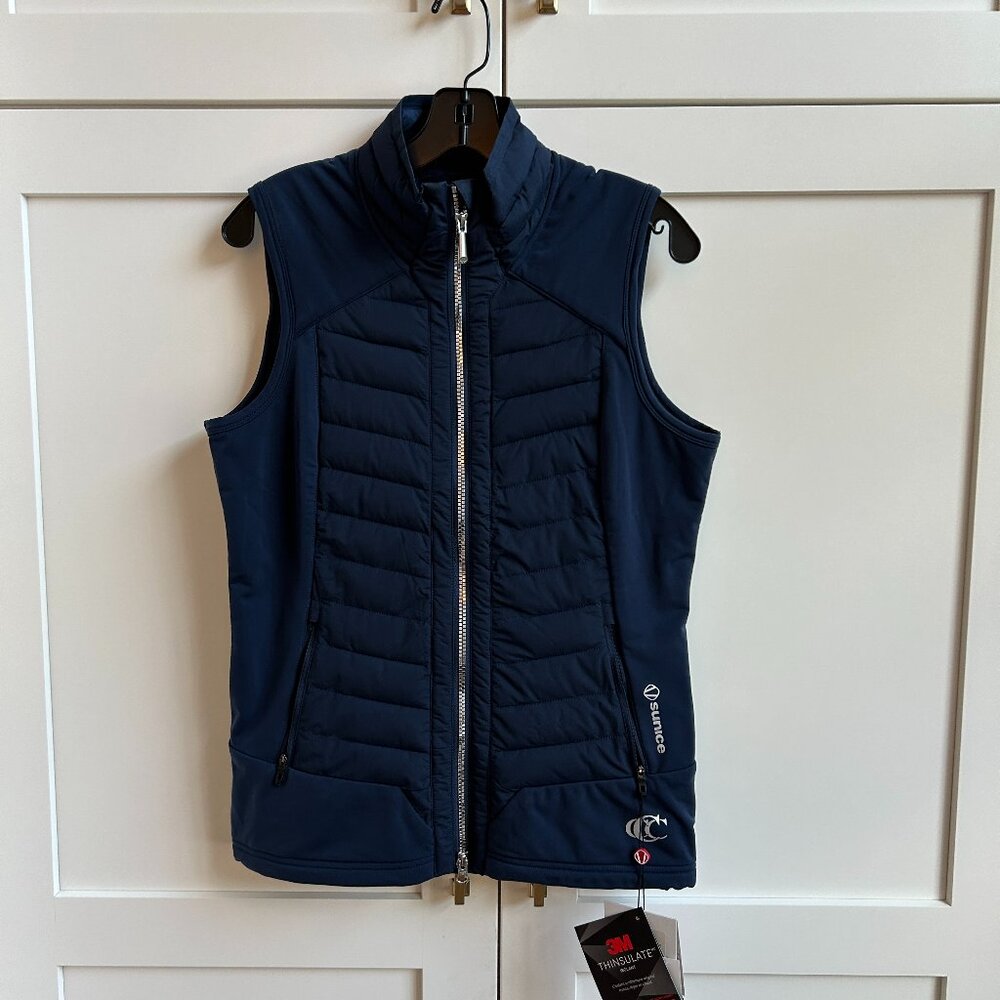 Ladies golf vest size small NWT